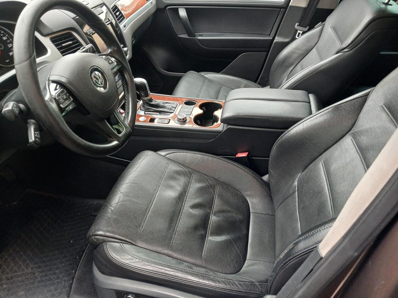 TOUAREG 3.6 V6 FSI 4X4 GANCIO TRAINO