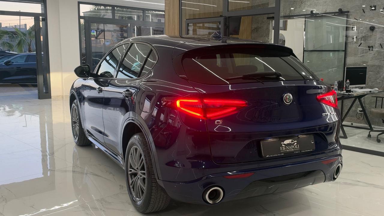 Alfa Romeo Stelvio 2.2 Turbodiesel 180 CV AT8 Q4 Executive