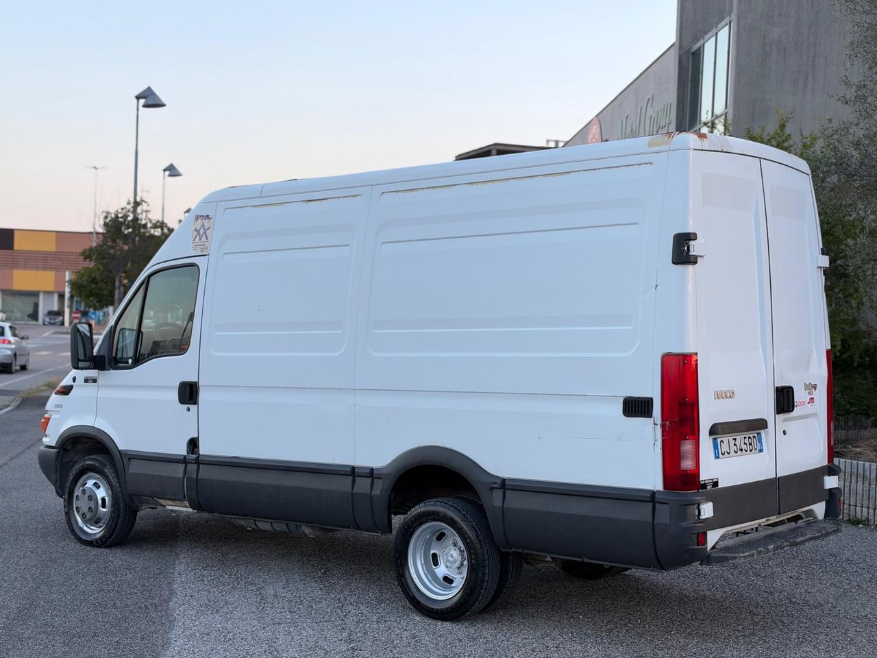 Iveco Daily 35c13 2.8 TD 125cv
