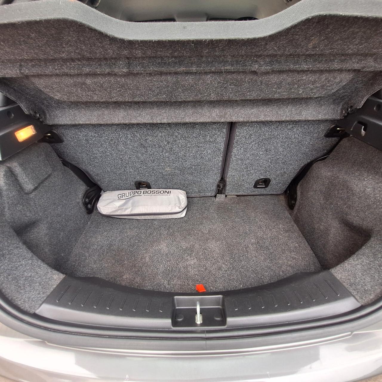 LANCIA YPSILON GARANZIA 12 MESI