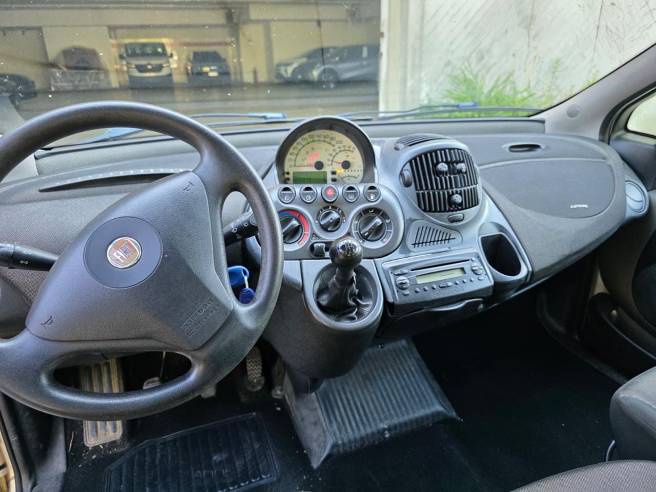 Fiat Multipla 1.6 16V Natural Power Active