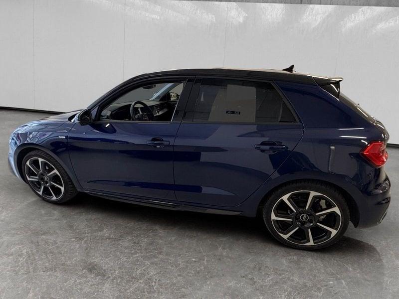 Audi A1 Sportback 30 1.0 tfsi Identity Black 116cv s-tronic