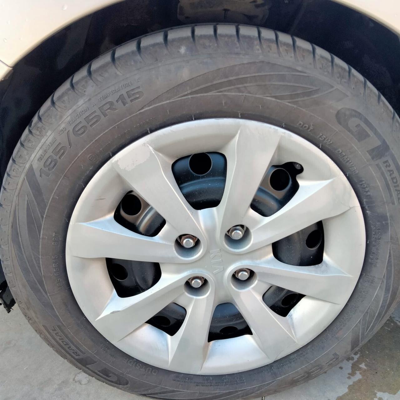 Kia Rio 1.1 CRDi WGT 5p. LX