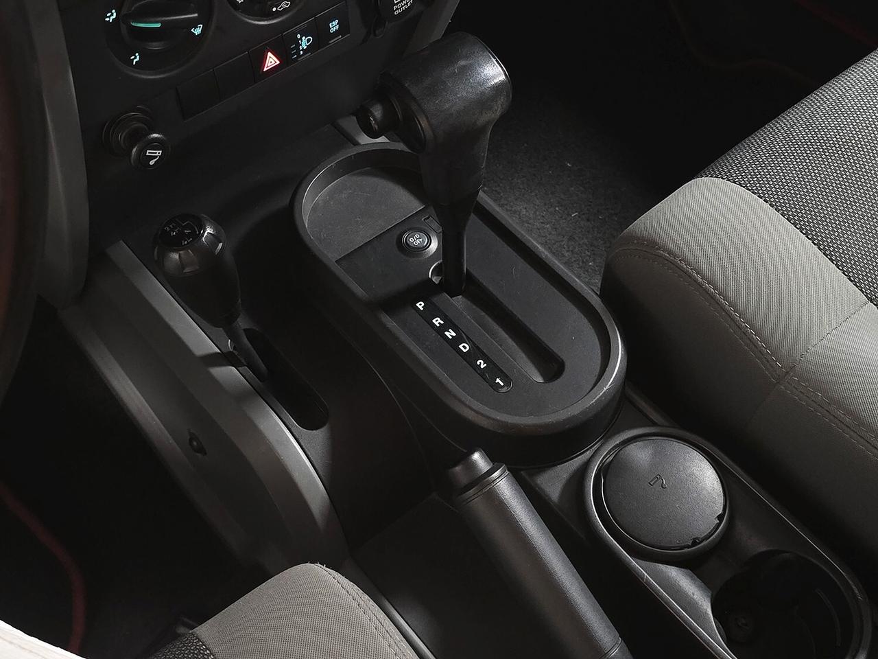 Jeep Wrangler III 2.8 CRD SPORT 177CV_UNICO PROP+CAPPOTTA TELA