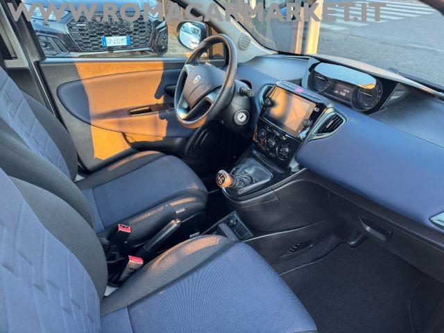 LANCIA Ypsilon 1.0 FireFly 5 porte S&S Hybrid Platino NO VINCOLI