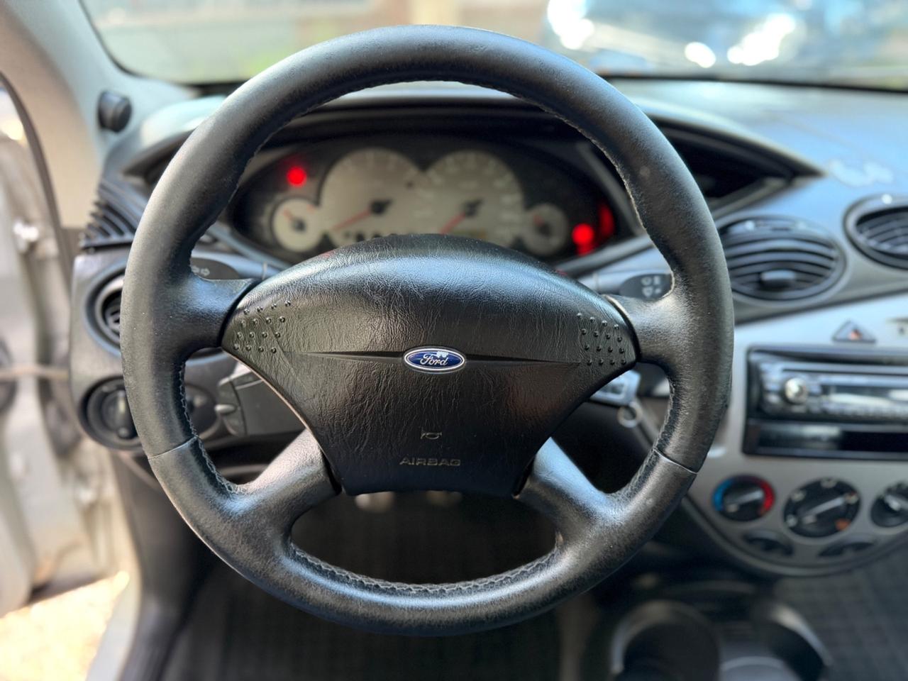 Ford Focus 1.8 TDDi cat SW Ghia