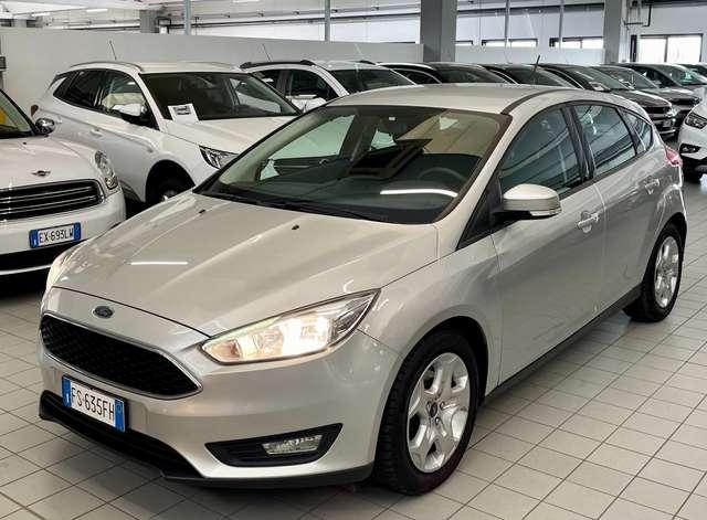 Ford Focus 1.5 tdci Business 95Cv *NEOPATENTATI*