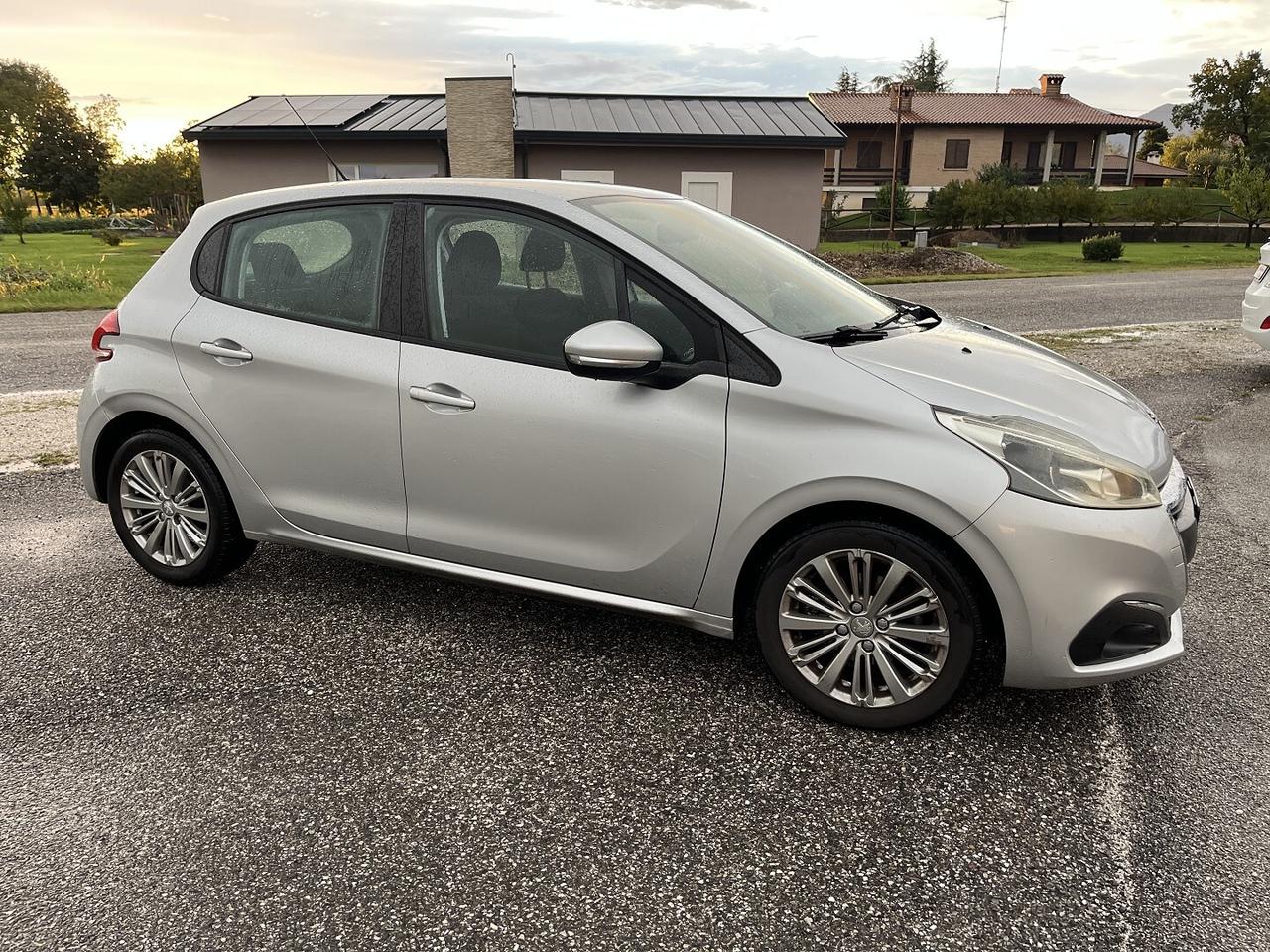 PEUGEOT 208 5P 1600 HDI 75 CV ACTIVE