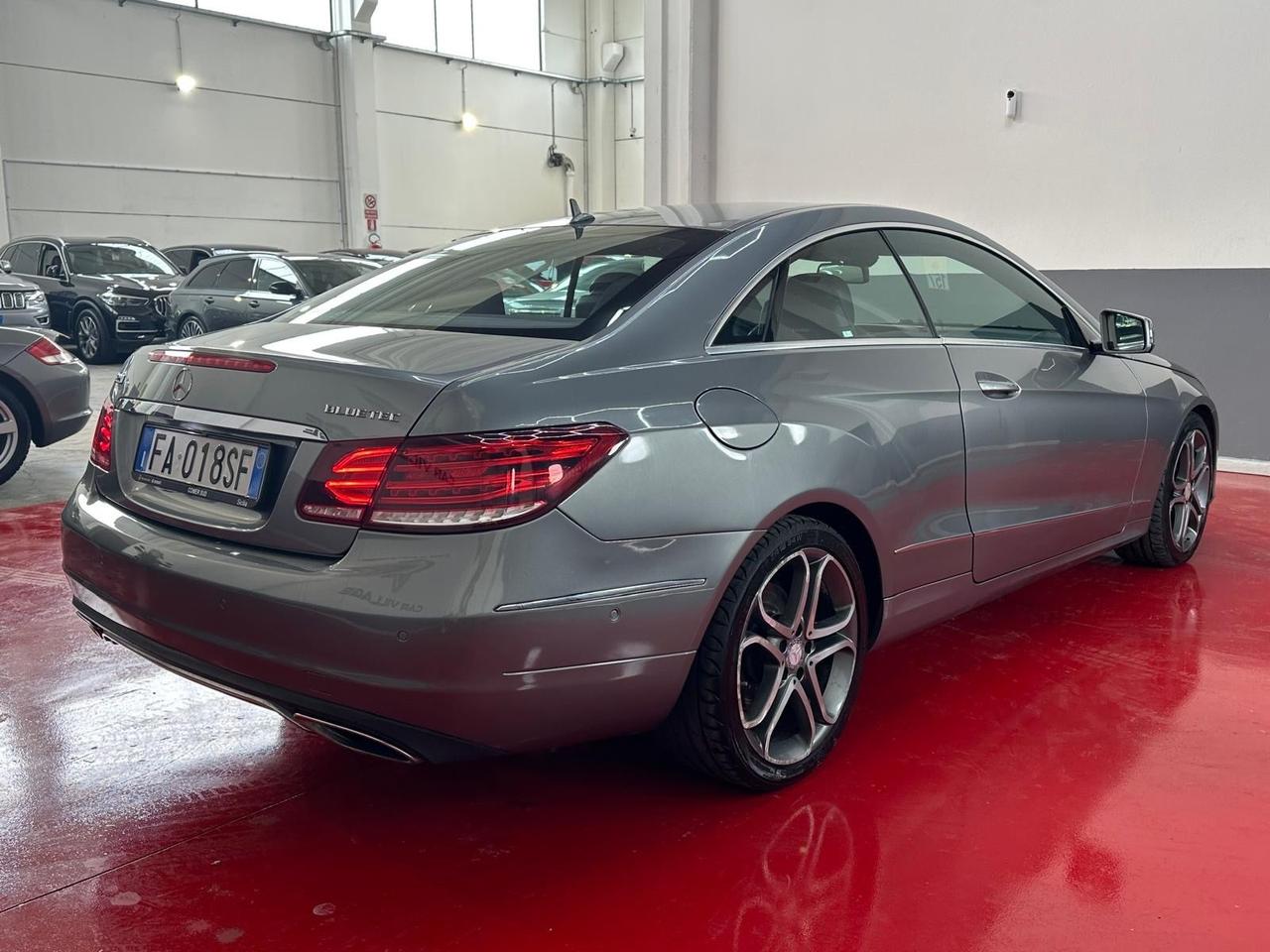 Mercedes-benz E 220 d Coupé Premium