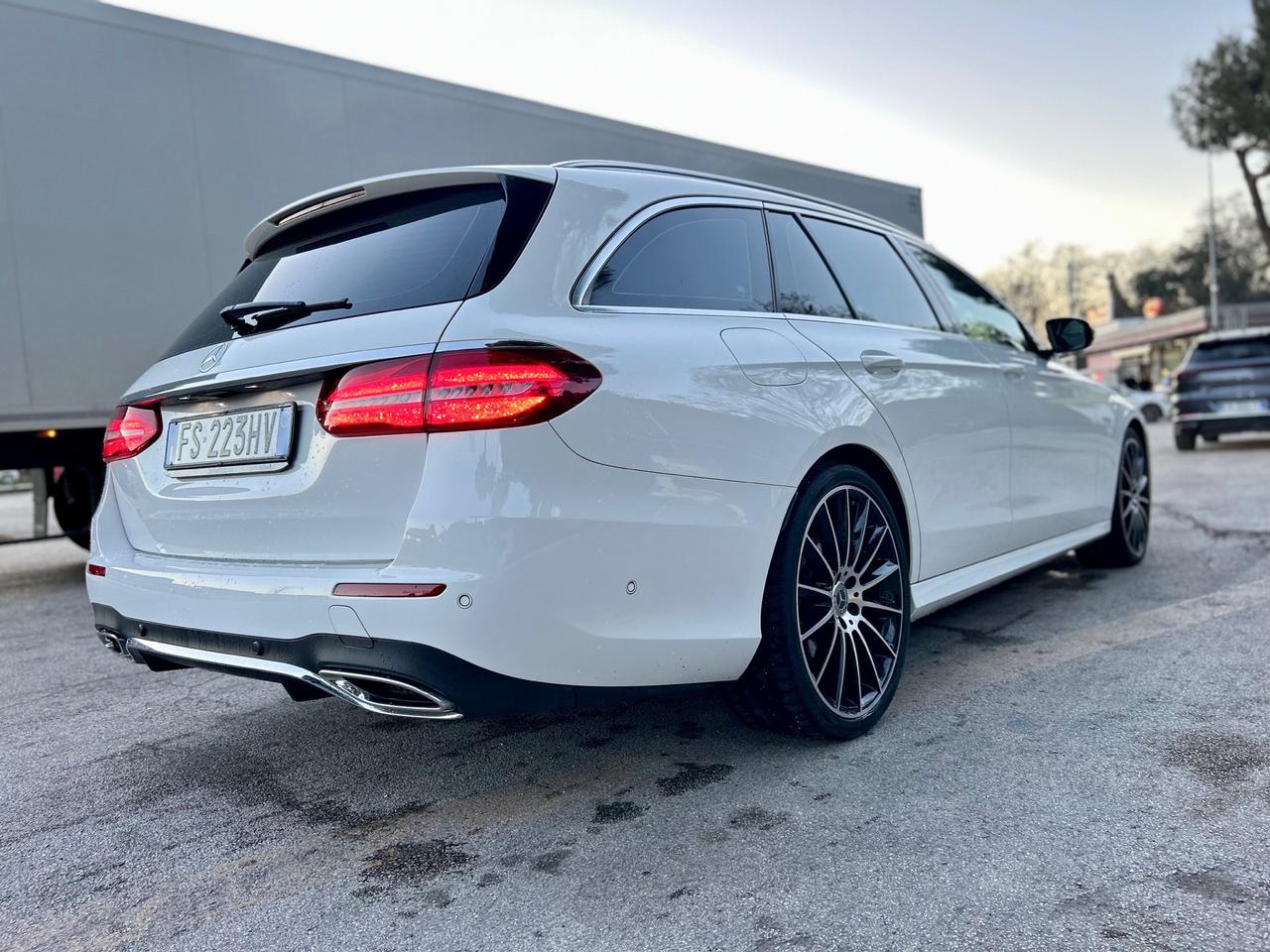 Mercedes-benz E 220 d S.W. Auto Premium Plus - Pack AMG