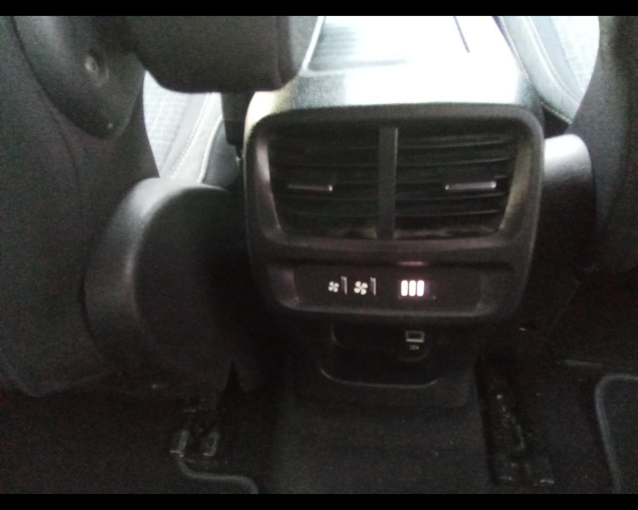 PEUGEOT Rifter - Rifter BlueHDi 130 S&S EAT8 GT Line Standard