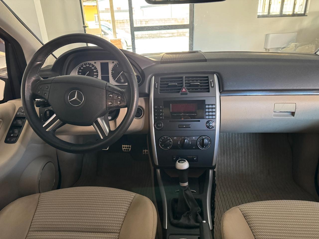 Mercedes-benz B 180 CDI Chrome Neopatentati