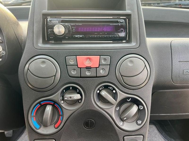 FIAT Panda Panda 1.2 Dynamic 69cv E5