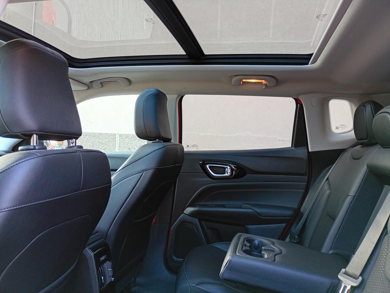 Jeep Compass 1.3 Turbo T4 240 CV PHEV AT6 4xe Trailhawk