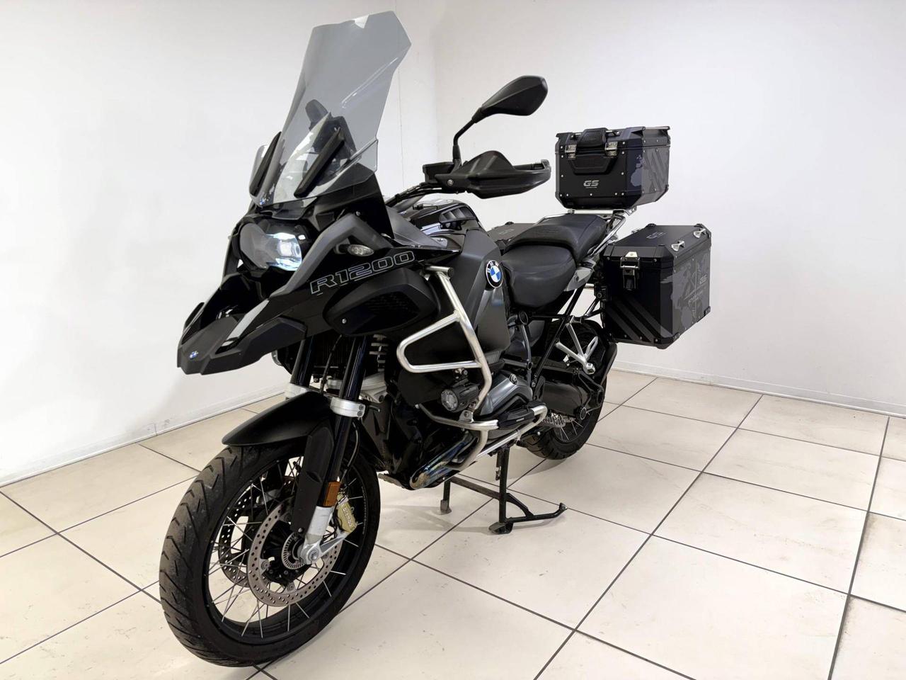 BMW R 1200 GS Adventure Triple Black
