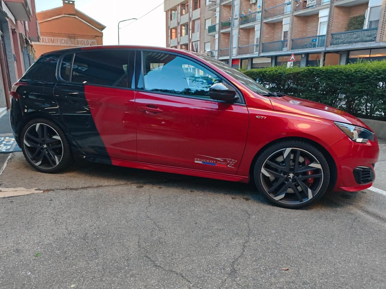 Peugeot 308 1.6 THP 16v GTi By Sport