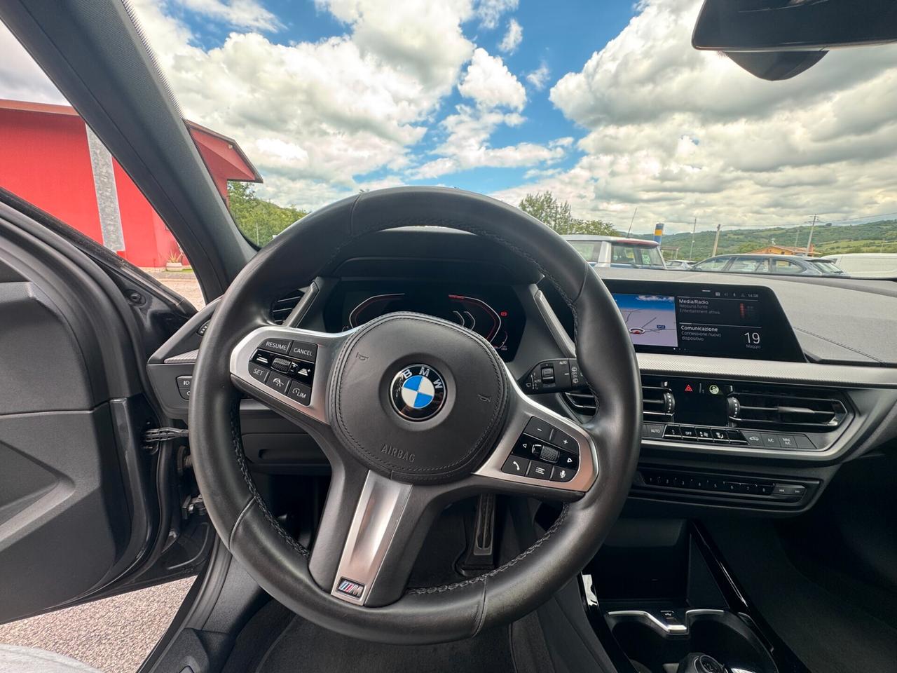 Bmw 118 118d 5p. Msport