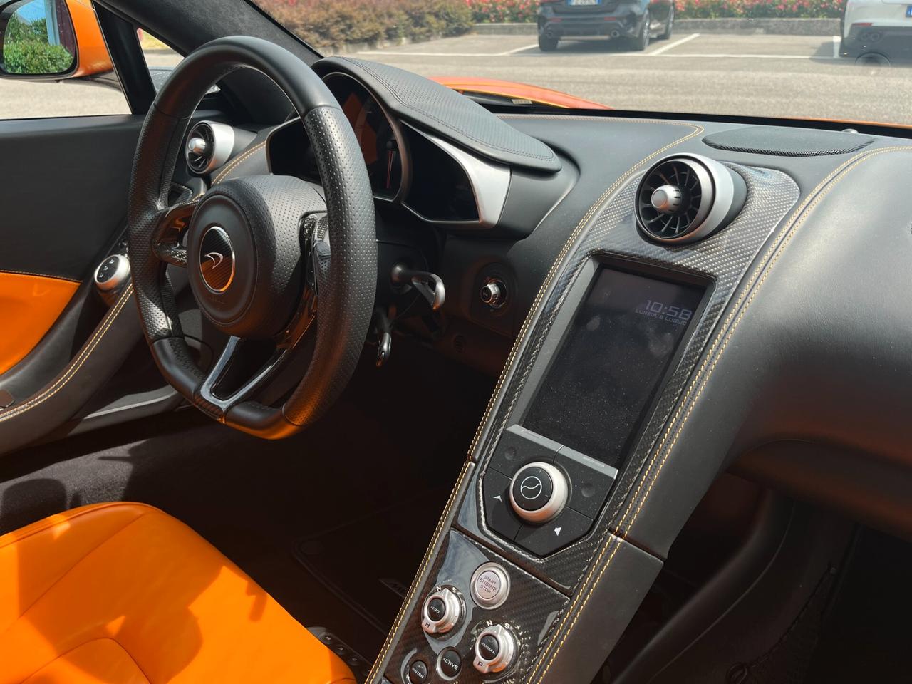 Mclaren MP4-12C 12C