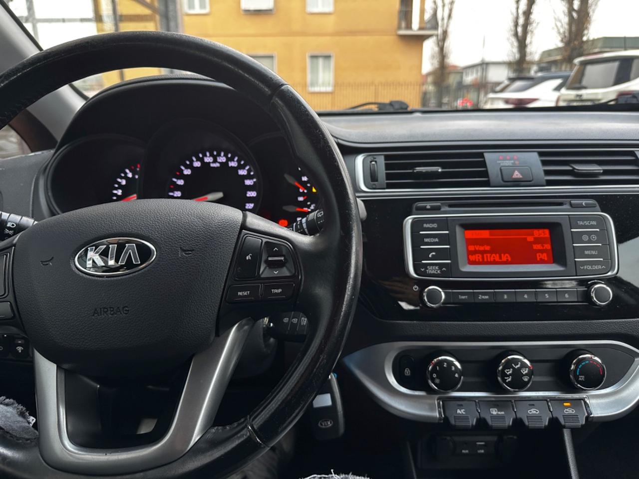 Kia Rio 75cv 5p. Neopatentati Euro6B PREZZO VERO!