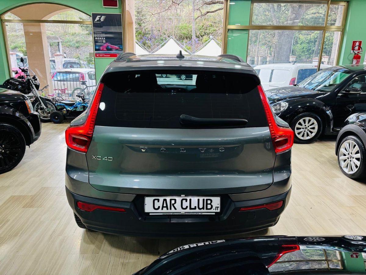 Volvo XC40 T3 Geartronic Momentum Core