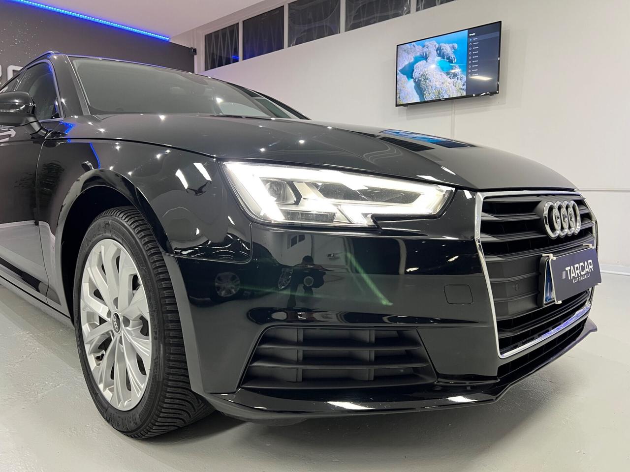 Audi A4 30 TDI 2.0 122cv S tronic Sport *Matrix