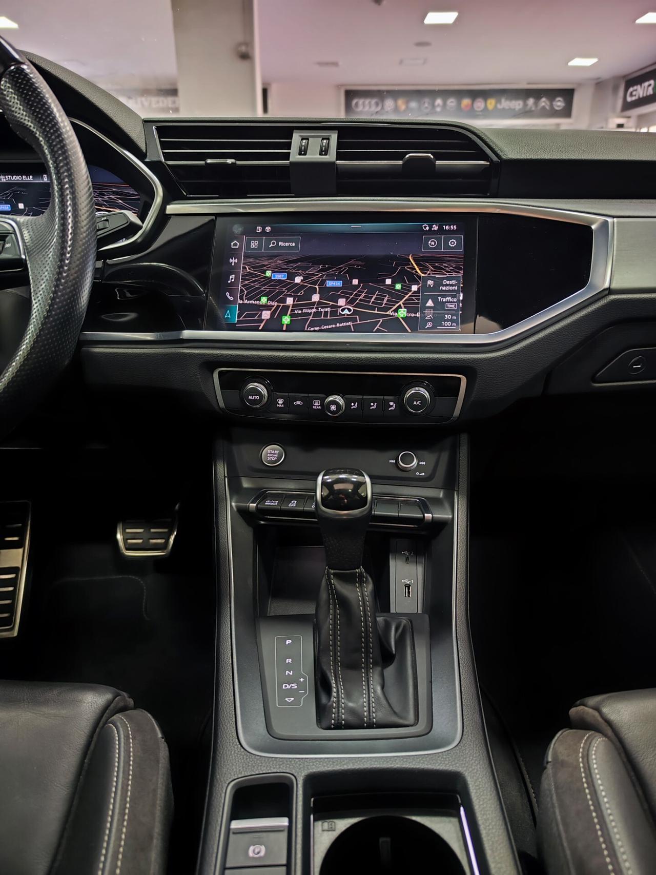 Audi Q3 SPB 40 TDI 190cv S tronic S line Tetto Matrix Black