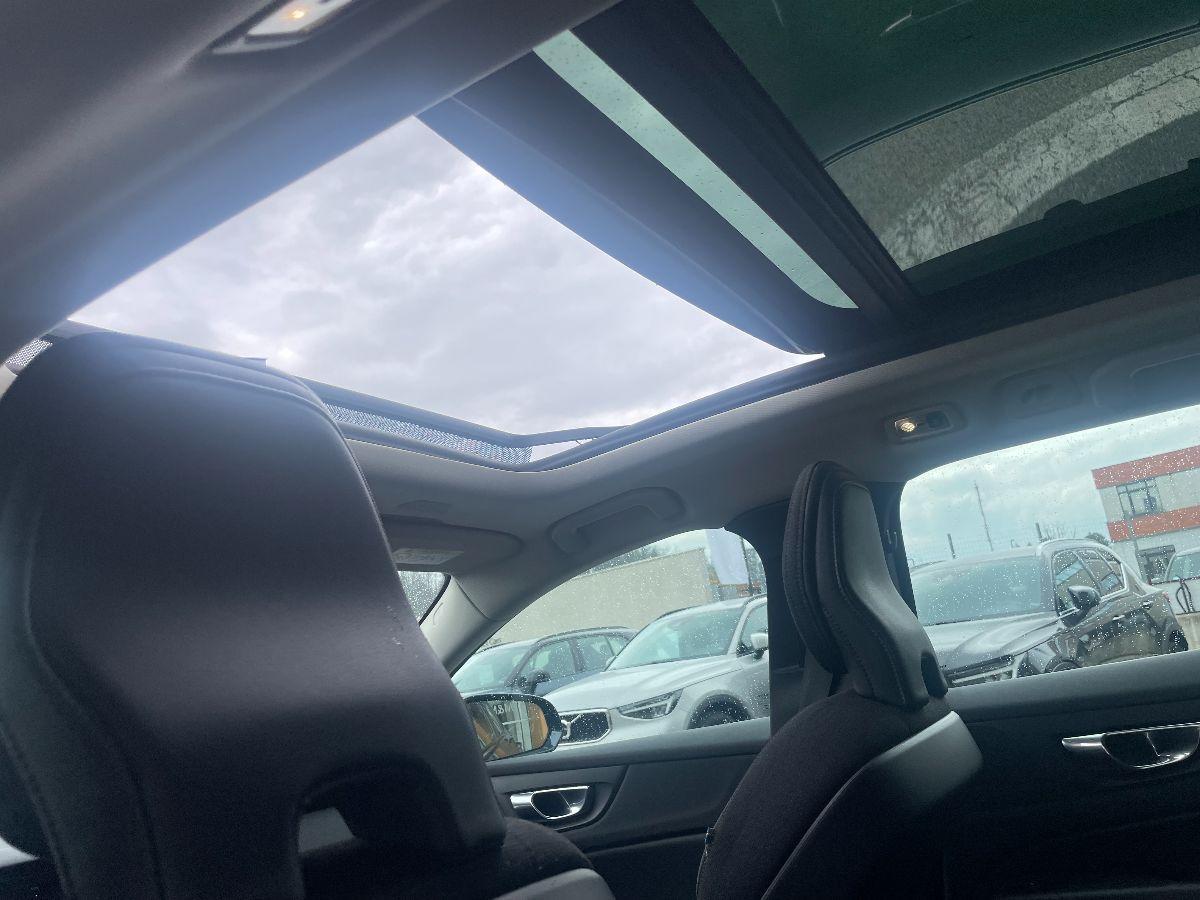 VOLVO - V60 - B4Geartr. Momentum Business Pro