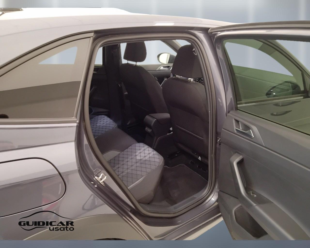 VOLKSWAGEN Taigo - Taigo 1.0 tsi R-Line 115cv dsg