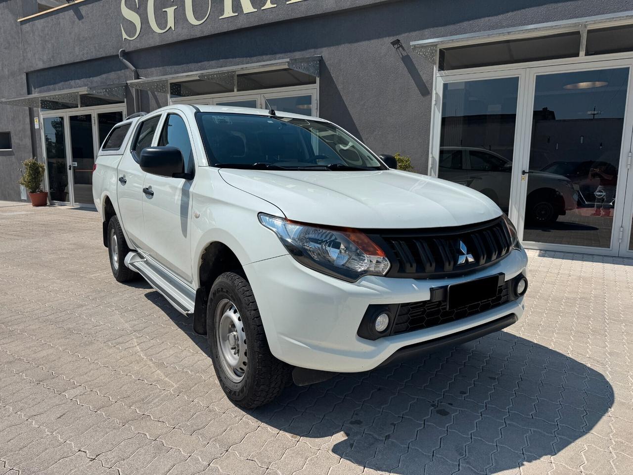 MITSUBISHI L200 2.4 DI-D/154CV 4X4 DOUBLE CAB 2019