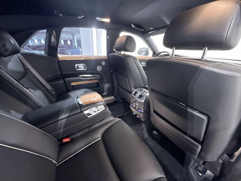 Rolls Royce Ghost 6.7
