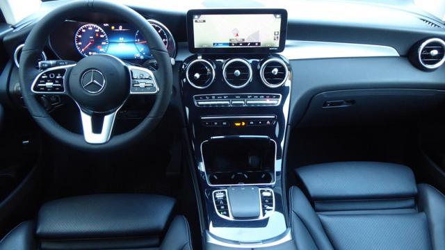 MERCEDES-BENZ GLC 200 d 4Matic Sport
