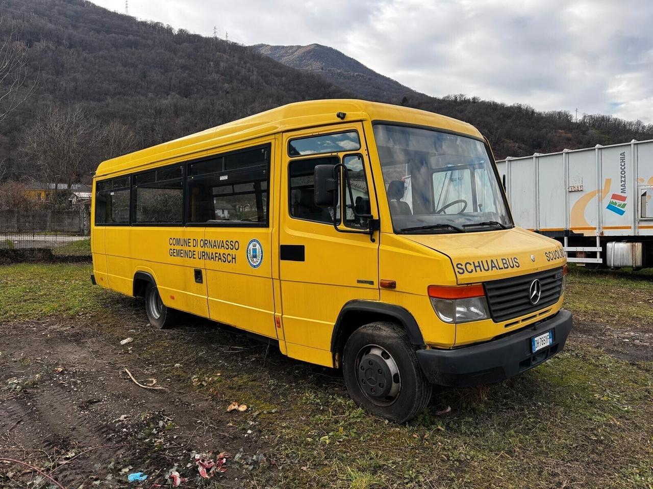 Mercedes-benz Sprinter F75 615D