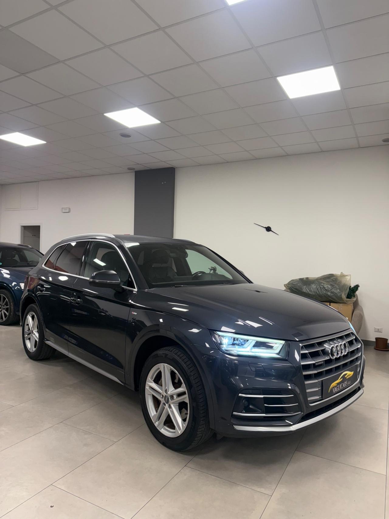 Audi Q5 40 TDI quattro S tronic line plus