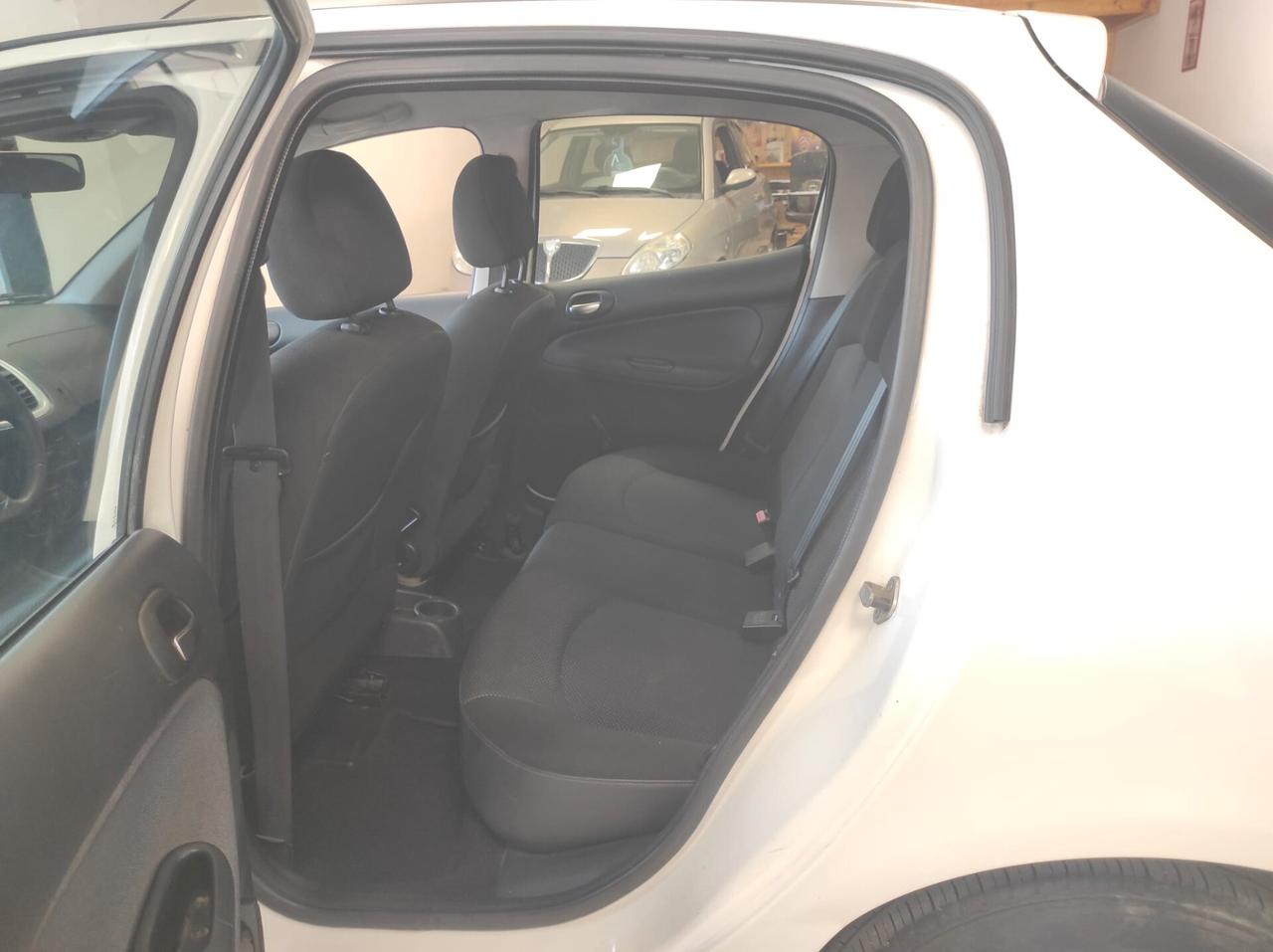 Peugeot 206 Plus 1.4 HDi 70CV 5p. Trendy