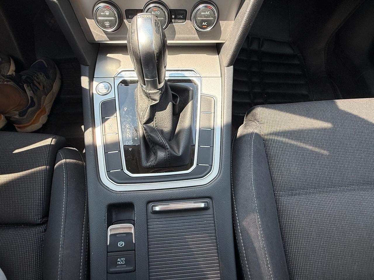Volkswagen Passat Variant 1.6 TDI246950 DSG