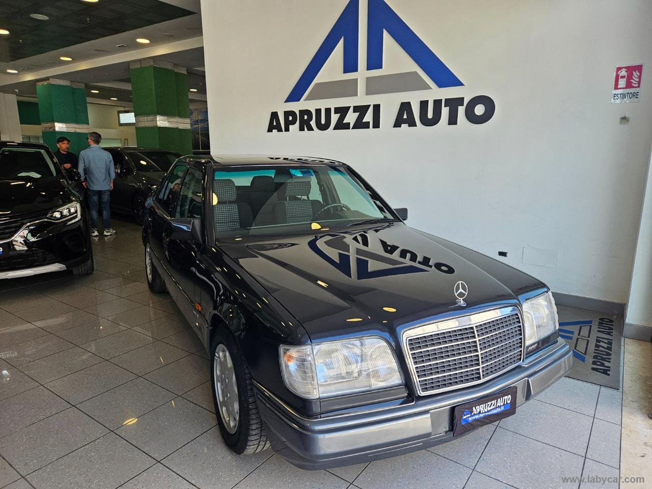 MERCEDES-BENZ E 200 SPORT LINE