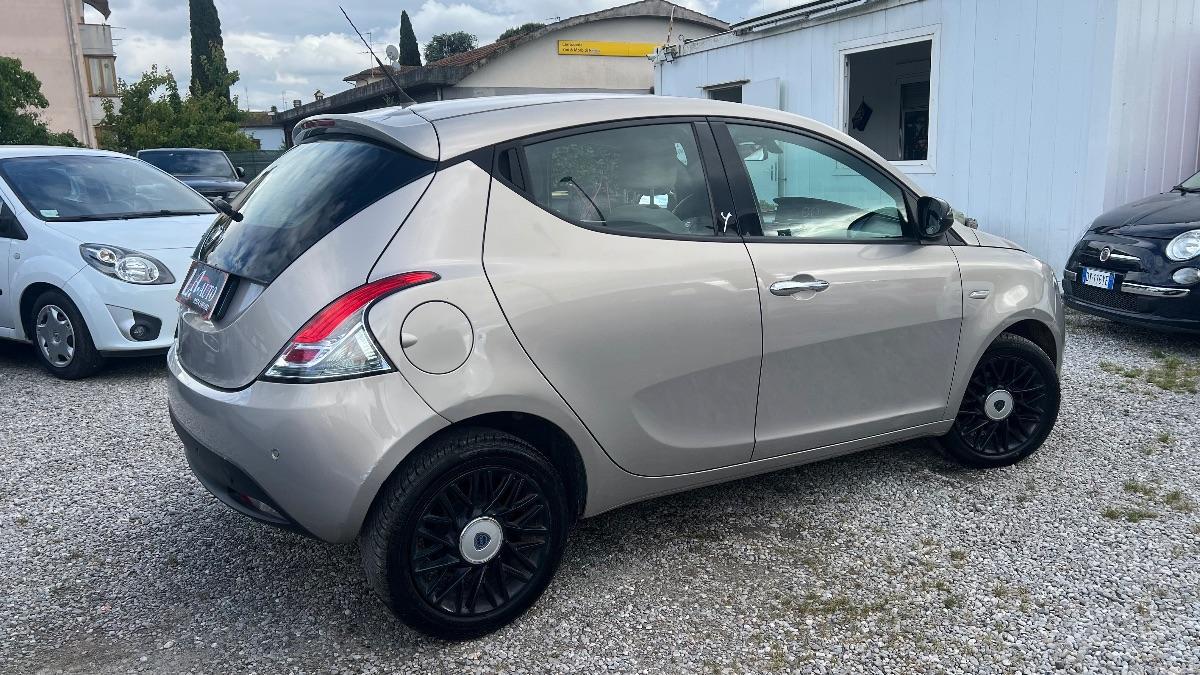 LANCIA - Ypsilon 1.3 mjt Gold c/CL s&s 95cv
