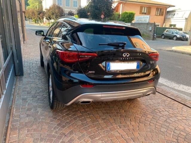 Infiniti QX30 2.2 diesel DCT 4x4 Premium Tech