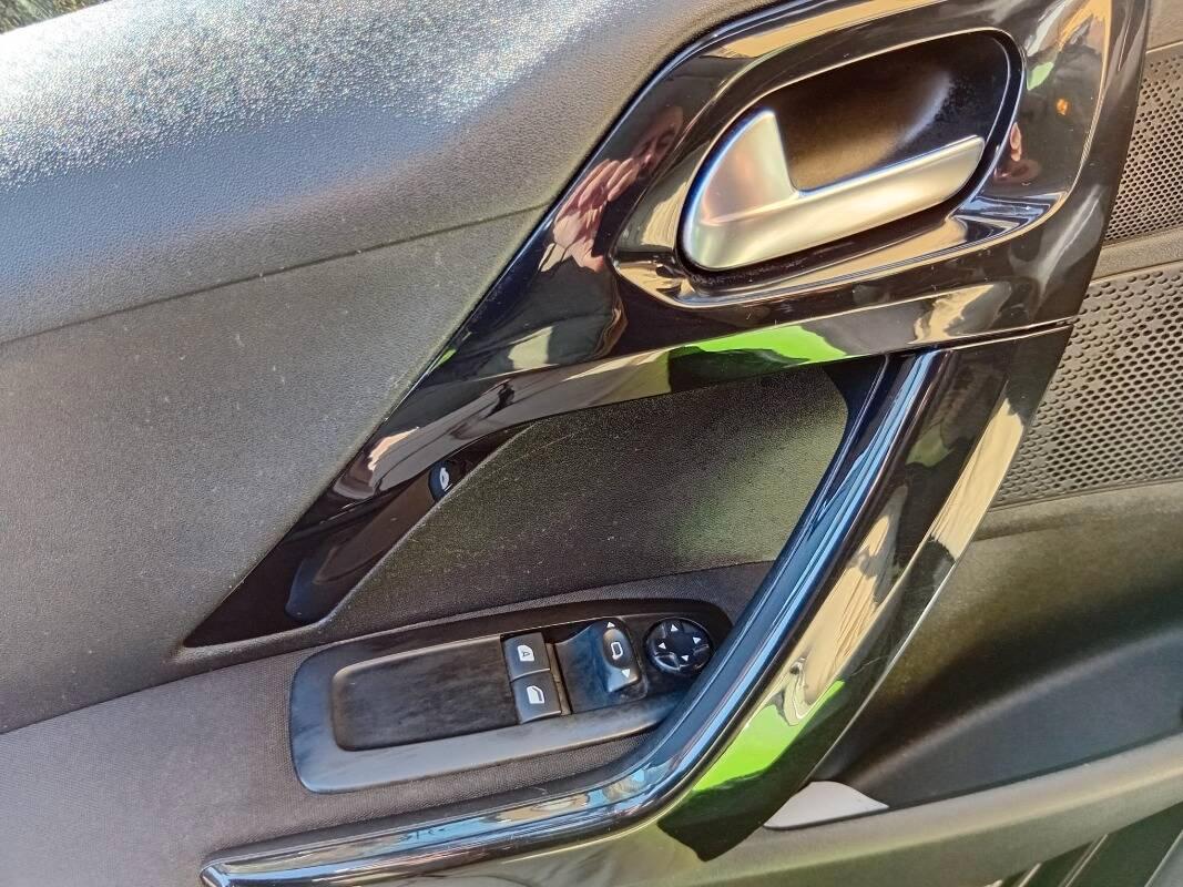 Peugeot 208 1.2 PT (vti) 12v Active 5p