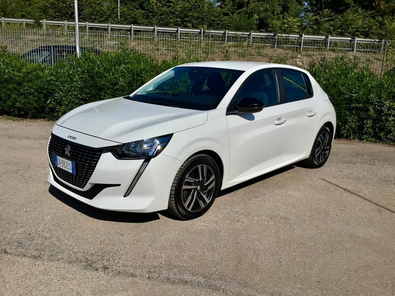 Peugeot 208 BlueHDi 100 Cv 5 porte Active