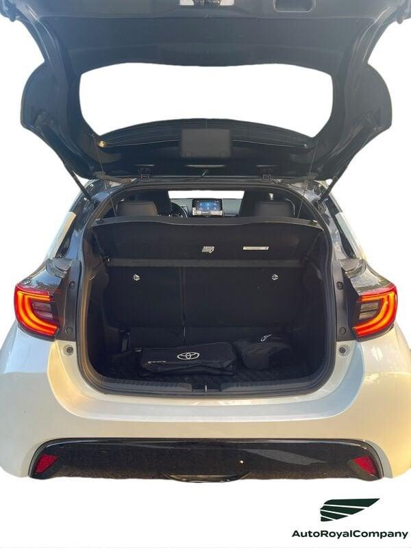 Toyota Yaris Yaris 1.5h Style