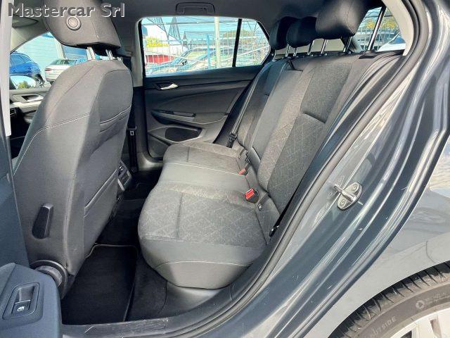 VOLKSWAGEN Golf Life 2.0 TDI 116cv SCR 7-speed DSG - GG667DH