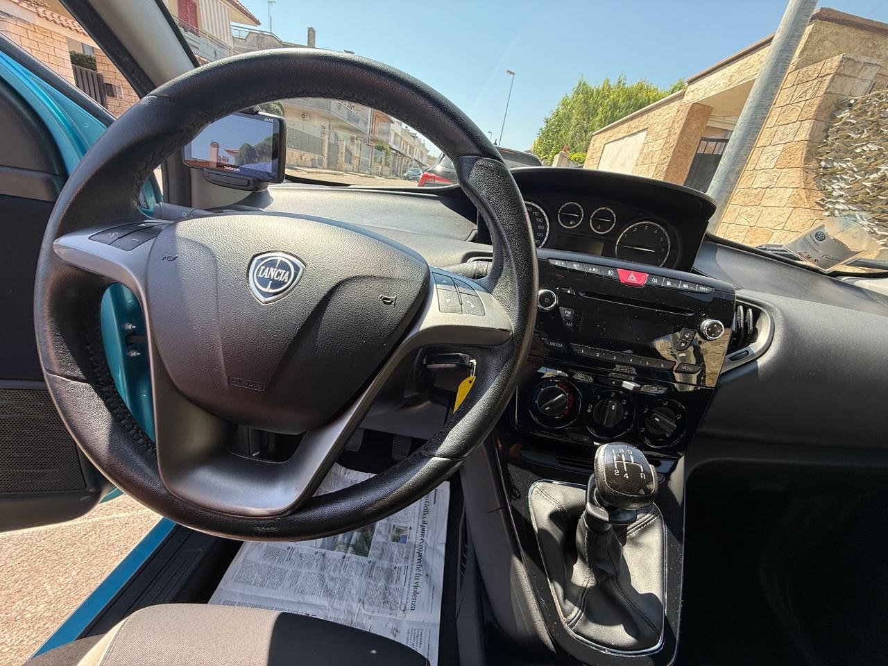 Lancia Ypsilon 1.2 69 CV 5 porte GPL Ecochic Gold