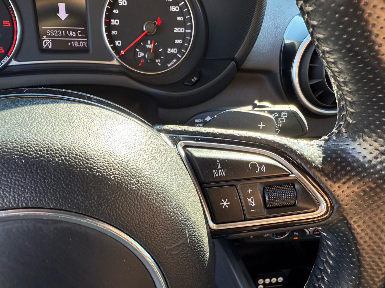 Audi A1 1.6 TDI 116 CV S-LINE B COLORE