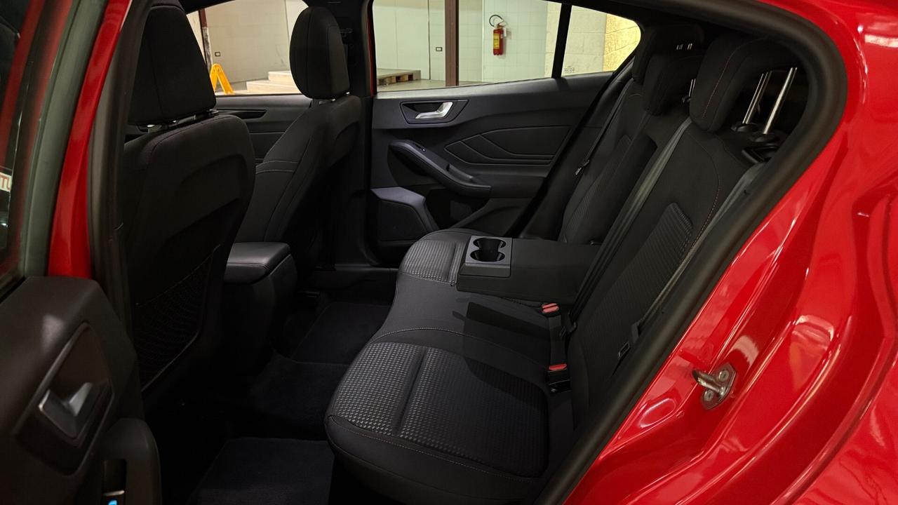 Ford Focus 1.0 EcoBoost Hybrid 125 CV ST-Line 2021 TETTO