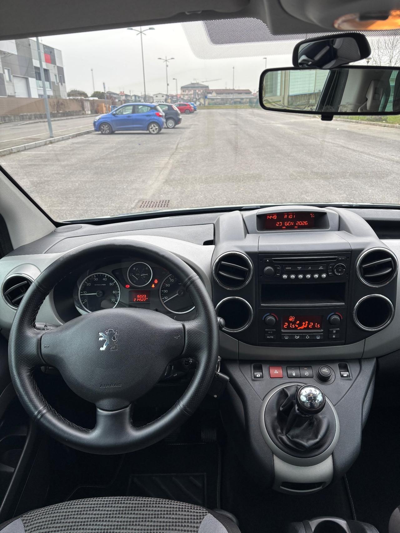 Peugeot Partner Tepee 1.6 HDi 112CV Outdoor