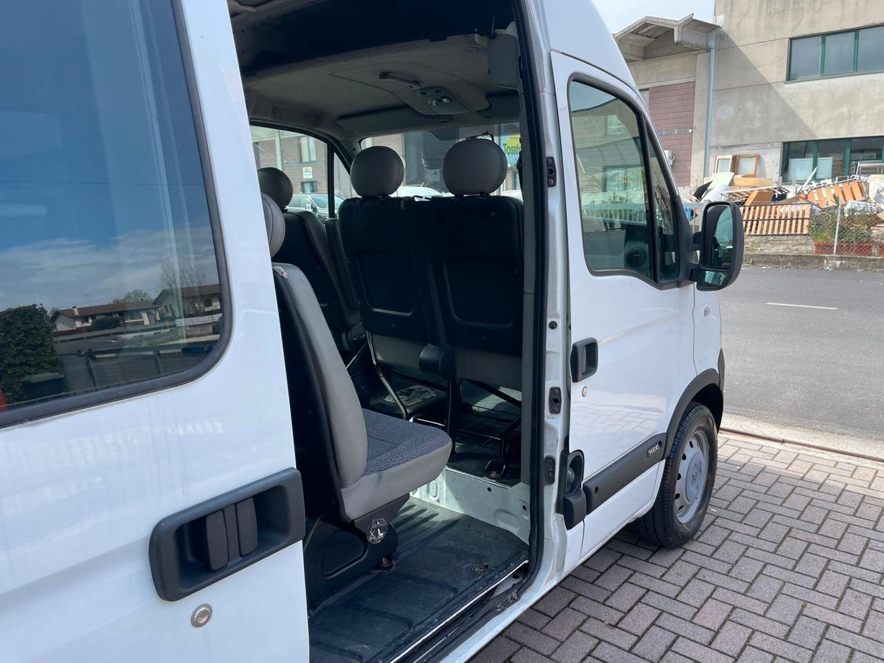Opel Movano 9 POSTI