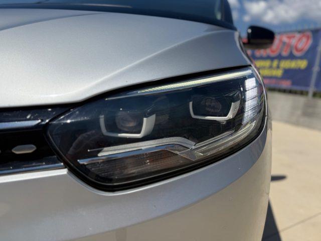 RENAULT Scenic ENERGY INITIALE PARIS