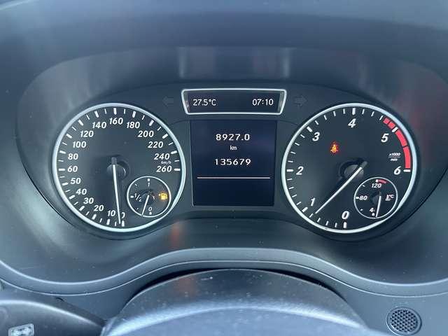 Mercedes-Benz B 180 B 180 cdi Executive 109cv E5B 6/M Clima '17 Camera