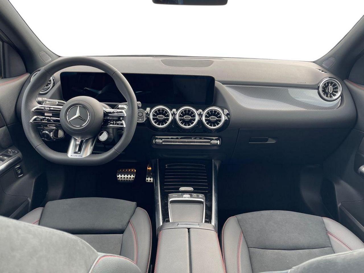 Mercedes-Benz Mercedes-AMG GLA 35 4MATIC